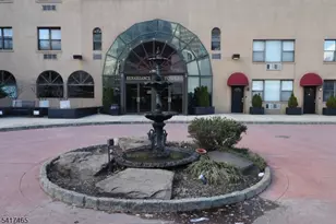 111 Mulberry St, Newark, NJ 07102 - Photo 32