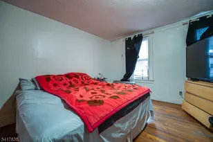 390 Lafayette St, Newark, NJ 07105 - Photo 24