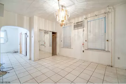 390 Lafayette St, Newark, NJ 07105 - Photo 6