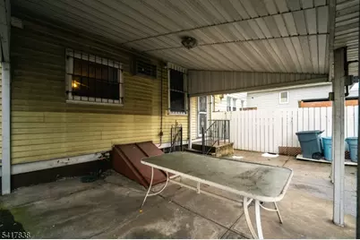 390 Lafayette St, Newark, NJ 07105 - Photo 38