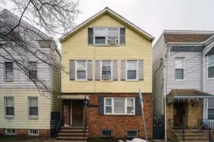 390 Lafayette St, Newark, NJ 07105 - Photo 1