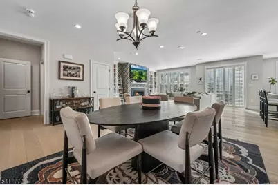 14 Chelsea Rd, Warren Township, NJ 07059 - Photo 8