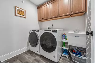 14 Chelsea Rd, Warren Township, NJ 07059 - Photo 34