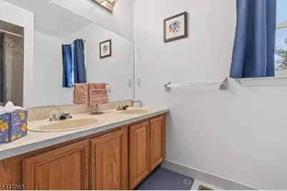 5 Hughey Ln, Hillsborough Township, NJ 08844 - Photo 14