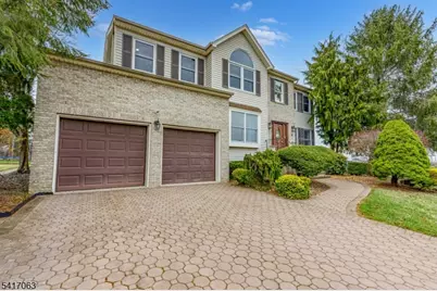 5 Hughey Ln, Hillsborough Township, NJ 08844 - Photo 2