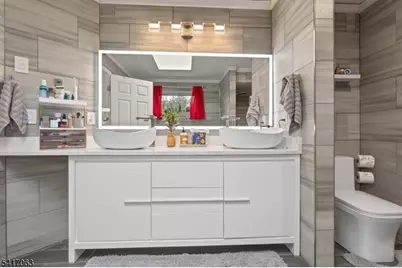 5 Hughey Ln, Hillsborough Township, NJ 08844 - Photo 20