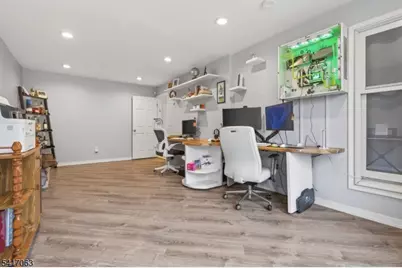 5 Hughey Ln, Hillsborough Township, NJ 08844 - Photo 10