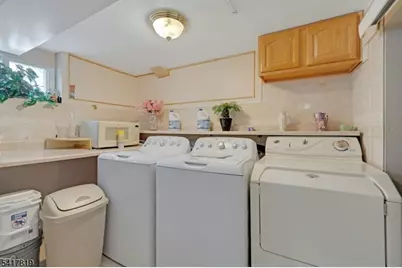 8 Monaghan Rd, Edison, NJ 08817 - Photo 22