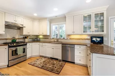 1 Kingwood Dr, Little Falls Township, NJ 07424 - Photo 30