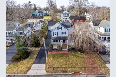 400 Olive St, Branchburg Township, NJ 08853 - Photo 4