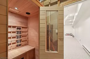 91 Roseland Ave, Caldwell Boro Twp., NJ 07006 - Photo 34