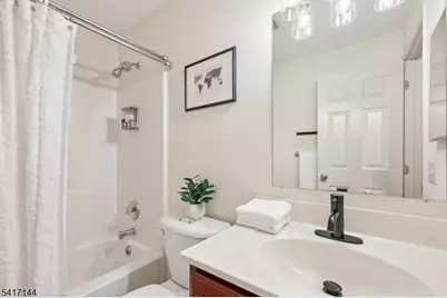 91 Roseland Ave, Caldwell Boro Twp., NJ 07006 - Photo 24