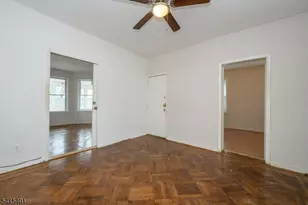 1053 Hunterdon St, Newark, NJ 07112 - Photo 18