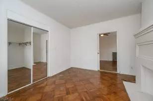 1053 Hunterdon St, Newark, NJ 07112 - Photo 20