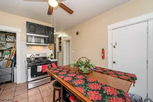 1053 Hunterdon St, Newark, NJ 07112 - Photo 14