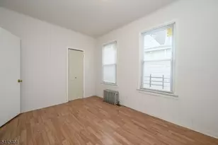 1053 Hunterdon St, Newark, NJ 07112 - Photo 26