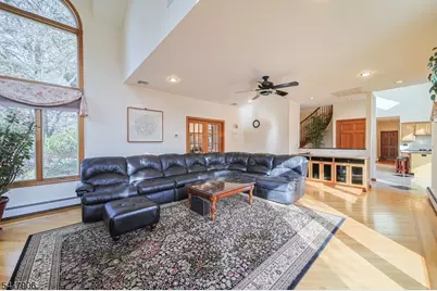 19 Dave Espie Way, Wayne, NJ 07470 - Photo 12