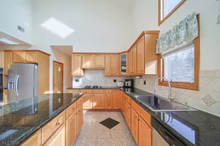 19 Dave Espie Way, Wayne, NJ 07470 - Photo 18