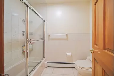 19 Dave Espie Way, Wayne, NJ 07470 - Photo 42