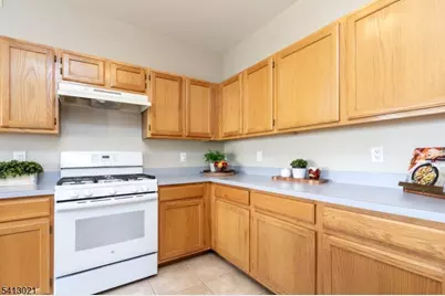 12 Lewis Dr, Bridgewater, NJ 08807 - Photo 16