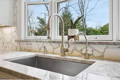 22 Wordsworth Rd, Millburn Twp., NJ 07078 - Photo 18