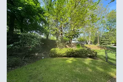 151 Kingwood Dr, Little Falls Township, NJ 07424 - Photo 48