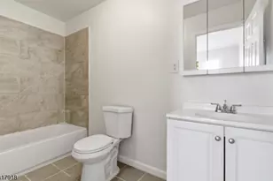 182 Norwood St, Newark, NJ 07106 - Photo 2