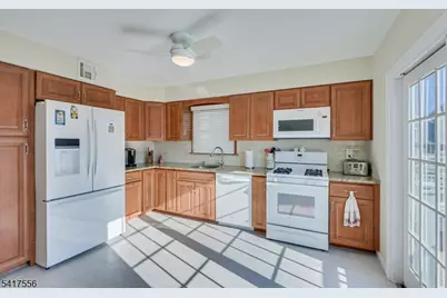 308 Cove Dr, Brick, NJ 08738 - Photo 14