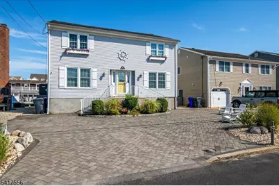 308 Cove Dr, Brick, NJ 08738 - Photo 2