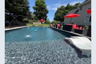 6 Macdougall Ct, Chester, NJ 07930 - Photo 36