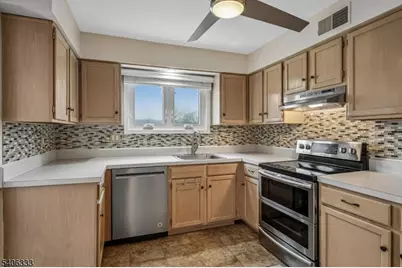 6 Domessina Ln #C8, Caldwell, NJ 07006 - Photo 12