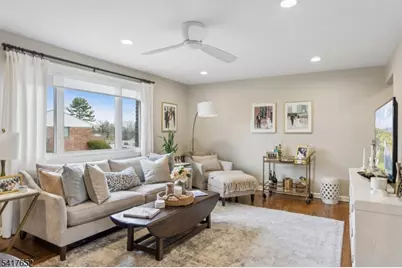 97B Troy Dr #B, Springfield, NJ 07081 - Photo 6