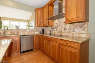 16 Steeplechase Ln, Franklin Township, NJ 08802 - Photo 20