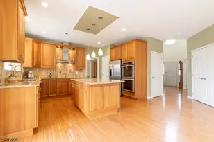 16 Steeplechase Ln, Franklin Township, NJ 08802 - Photo 18