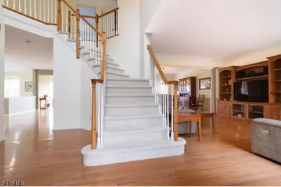 16 Steeplechase Lane, Franklin Township, NJ 08802 - Photo 6