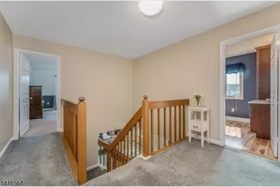 34 Aberdeen Circle, Raritan Township, NJ 08822 - Photo 18