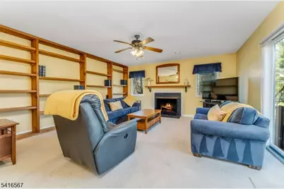 34 Aberdeen Circle, Raritan Township, NJ 08822 - Photo 16