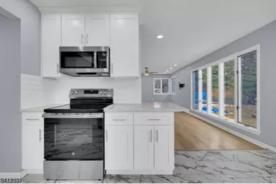 802 E Prospect St, Hackettstown, NJ 07840 - Photo 14