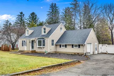 802 E Prospect St, Hackettstown, NJ 07840 - Photo 4