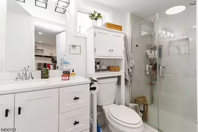 34 Ashwood Ave #2, Summit, NJ 07901 - Photo 10