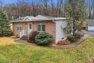 20 Summerfield Rd, White Township, NJ 07823 - Photo 1