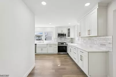 2 Guenter St, Butler, NJ 07405 - Photo 4
