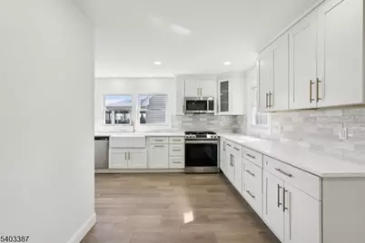 2 Guenter St, Butler, NJ 07405 - Photo 6