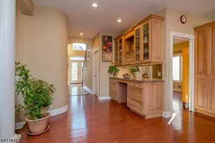 53 Princeton Ave, Woodbridge Township, NJ 07067 - Photo 8