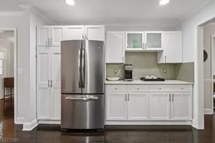 17 Cooper Ln, Long Hill Township, NJ 07946 - Photo 14