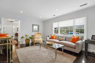 17 Cooper Ln, Long Hill Township, NJ 07946 - Photo 8