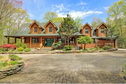 31 Kent Rd, Hampton Township, NJ 07860 - Photo 2