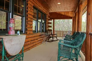 31 Kent Rd, Hampton Township, NJ 07860 - Photo 6