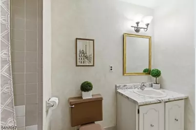 23 Manchester Rd, Raritan Township, NJ 08822 - Photo 12