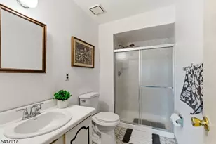 23 Manchester Rd, Raritan Township, NJ 08822 - Photo 10